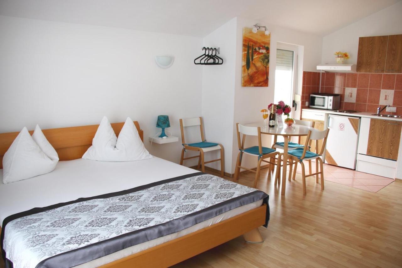 Apartments Gavric Trogir Buitenkant foto