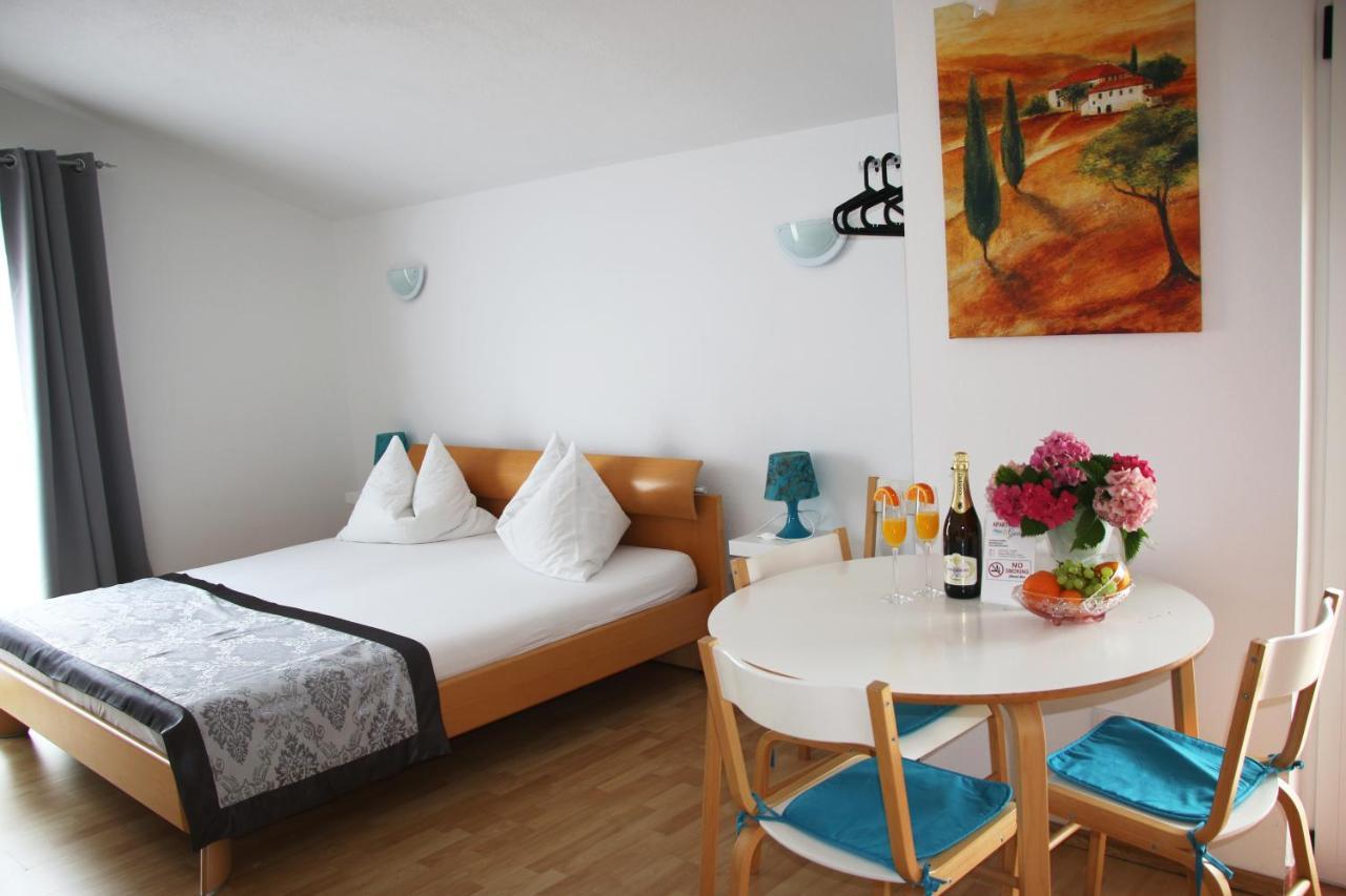 Apartments Gavric Trogir Buitenkant foto